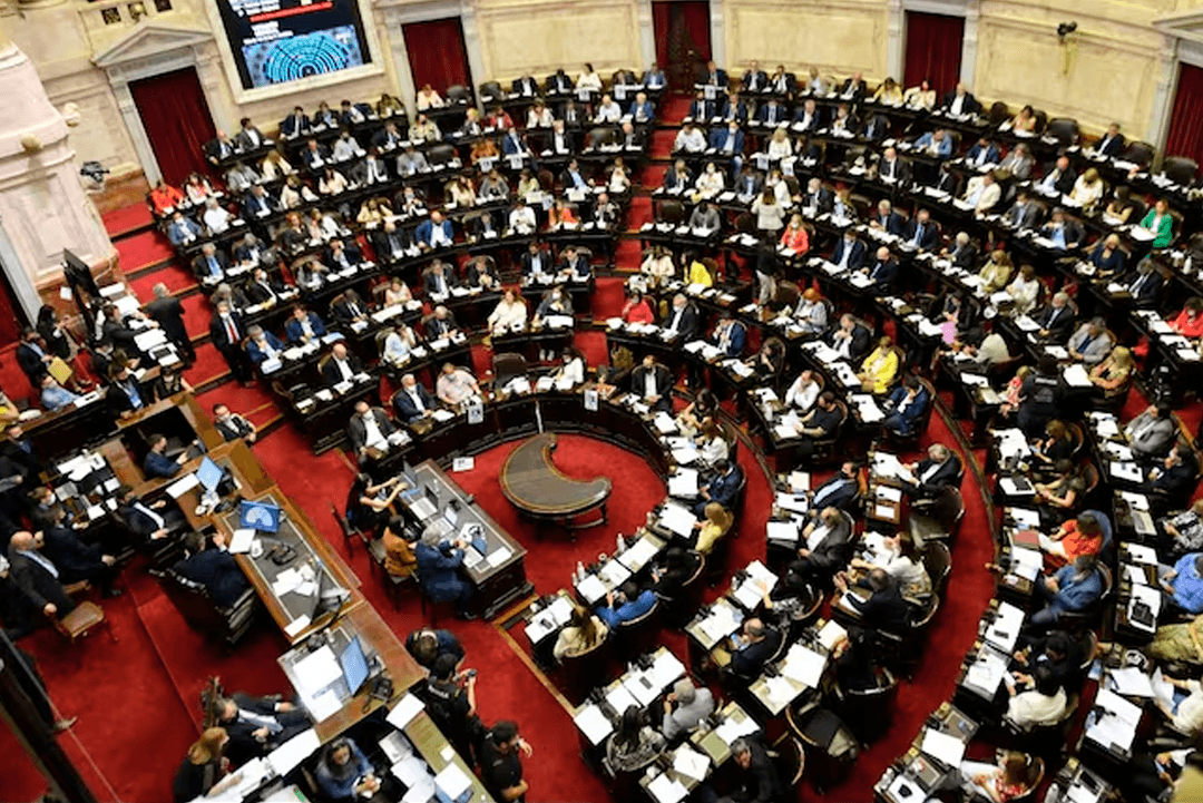 Diputados sesionará el miércoles por el endeudamiento de las familias, mientras un informe de la UCA confirma la magnitud del problema y los gremios preparan una semana de protestas