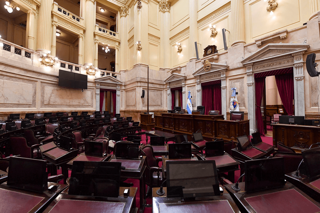 Sin los votos para eliminar las PASO, el Gobierno cruza la reforma electoral con el Presupuesto en la negociación con los gobernadores y corre contra el reloj