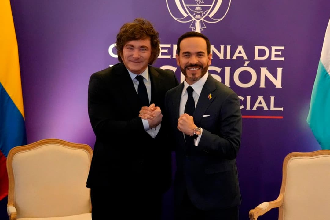 Milei viajó a Colombia para la asunción de Abelardo de la Espriella, bajo alerta por posibles "actos de terrorismo"