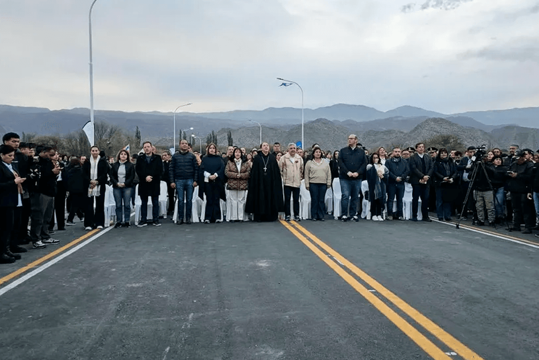 Así fue la inauguración del puente más largo de Catamarca sobre el río Santa María